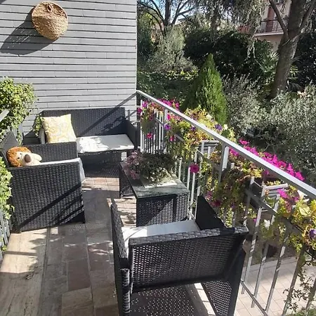 Casa Da Frida Pansiyon